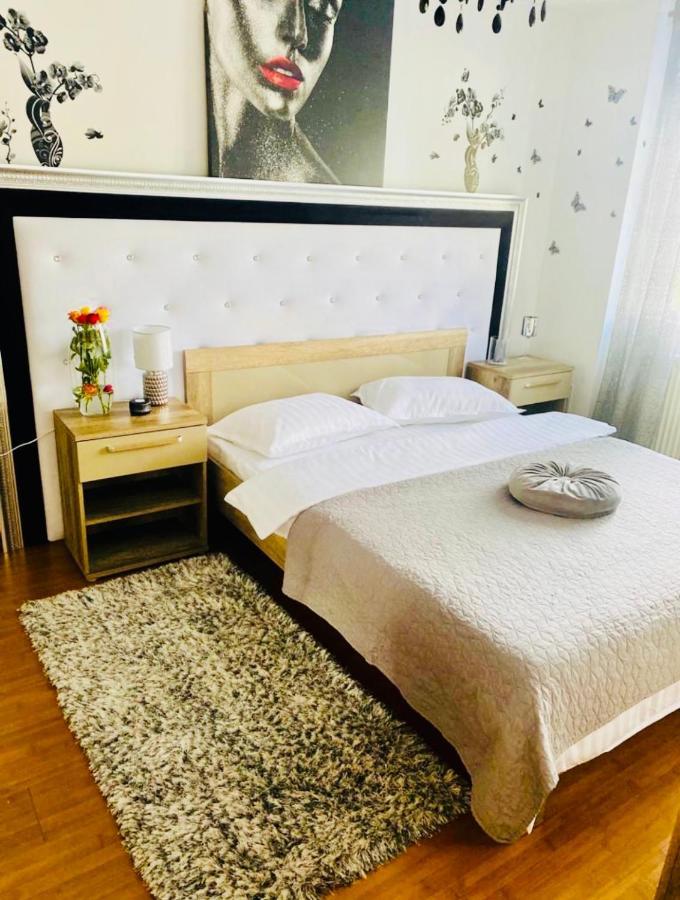 Apartament Lux Crialy - 75 M2 - Free Parking Timisoara Exterior foto